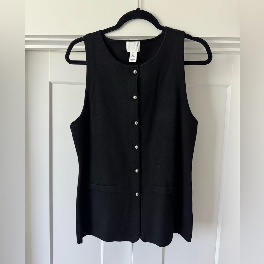 H&M Black knit vest